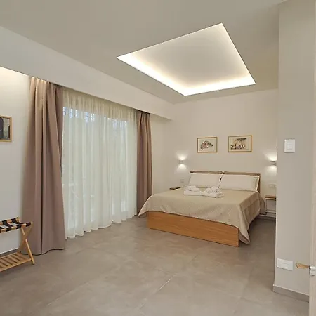 Mare E Mura Apartments Holiday home Cefalu